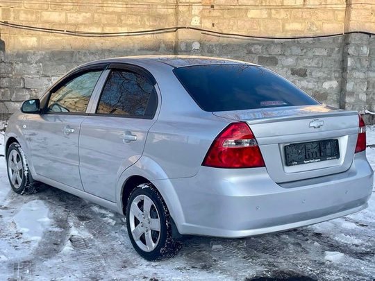 Продам Шевроле авео 2011 года (5)
