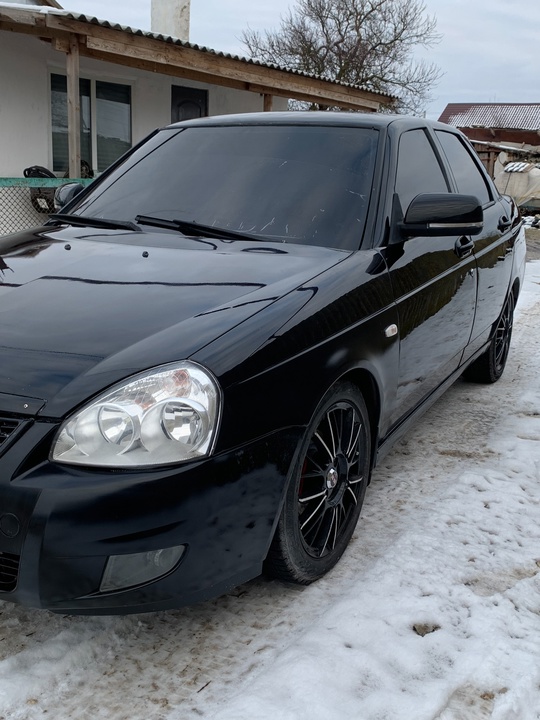 Продам приору 10 год. Доки