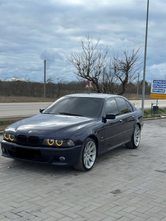 Продам либо обмен BMW E39
Мотор (1)