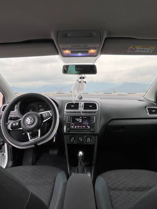 Volkswagen Polo 2019 (комплектация CONNECT (8)
