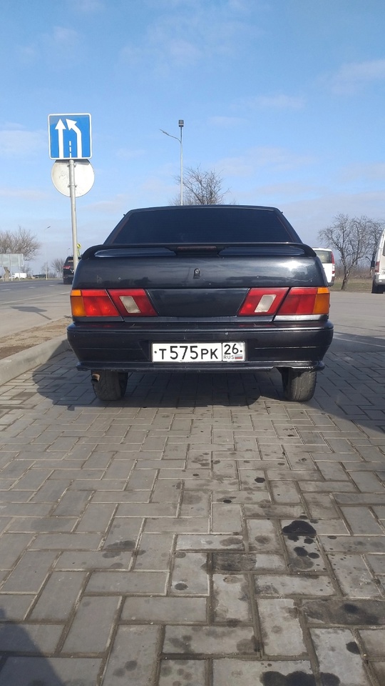 Продам ваз 2115 
Год 2007
Мотор (4)