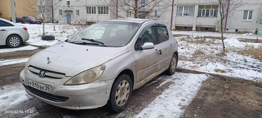 Продам 
Пижо 307 2002г
АКПП
Кандей 
Жопагрей (1)