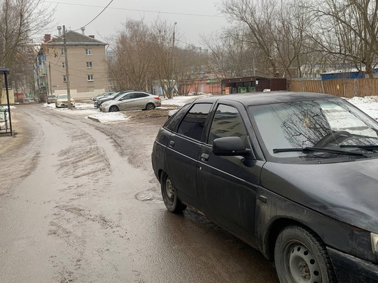 Продам ваз 2112 
По технике (2)