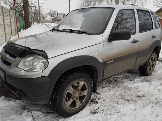 Продам Chevrolet Niva 1.7л. 2012