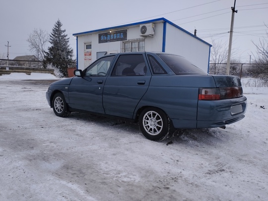 Продам ВАЗ 2110, 1.5л., 8кл. (2)