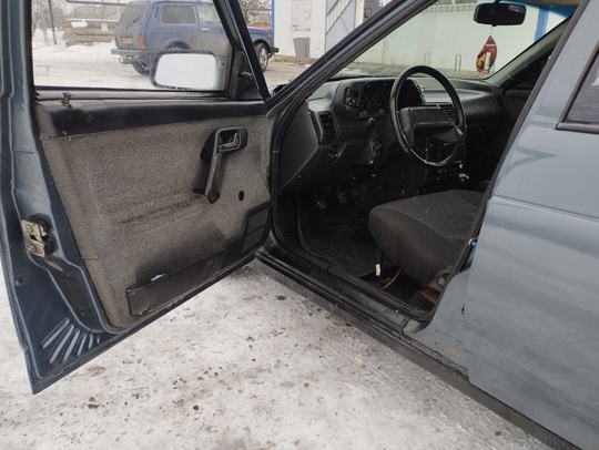 Продам ВАЗ 2110, 1.5л., 8кл. (7)