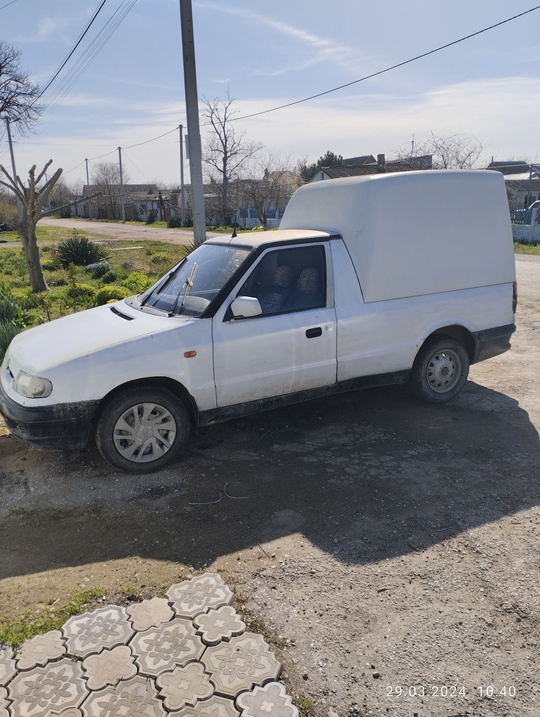 Продам шкоду Фелицию 1.9 дизель