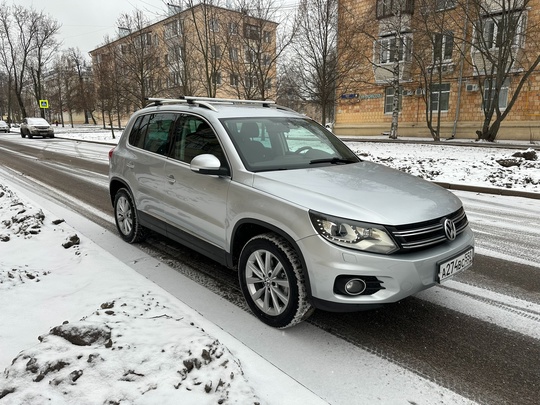 -Volkswagen Tiguan 2013г.в 2.0 дизель (2)
