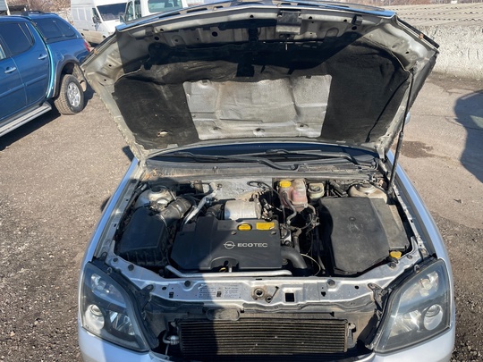 Opel Vectra C
2003 год 
260.000 (8)