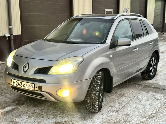 Renault KOLEOS Bose 2009 год,