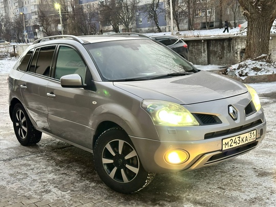 Renault KOLEOS Bose 2009 год, (1)