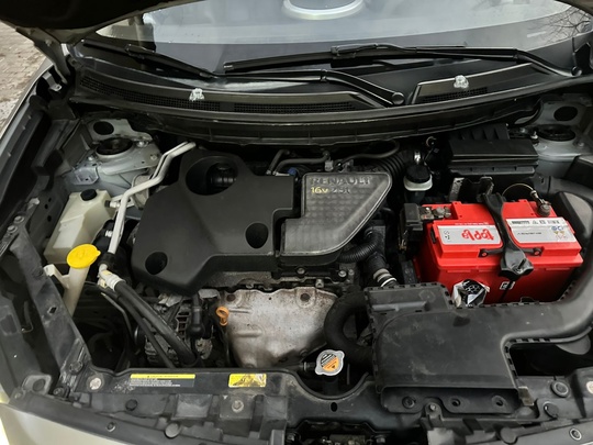 Renault KOLEOS Bose 2009 год, (6)