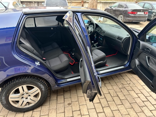 GOLF 4 (АВТО ИЗ ГЕРМАНИИ)
Цена (4)