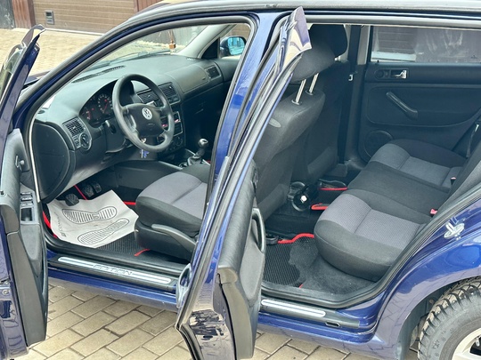 GOLF 4 (АВТО ИЗ ГЕРМАНИИ)
Цена (7)
