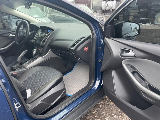 Ford Focus 3   (5)