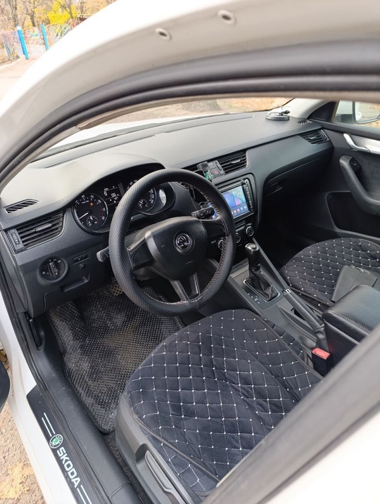 Skoda Oktavia A7 2015г.
1.6л. MPI (6)
