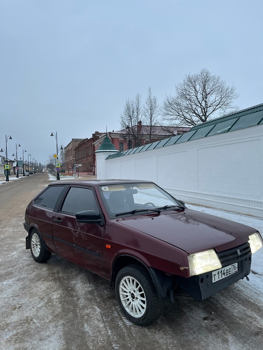 Ваз 2108 
Год 1996
Двигатель инжектор (2)