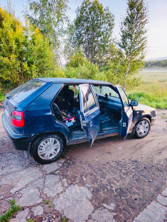 Продам Шкоду фелицию 1997г мотор (2)
