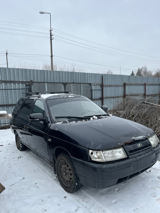 Продам 2111
2008 год
На ходу
Требуется сварка