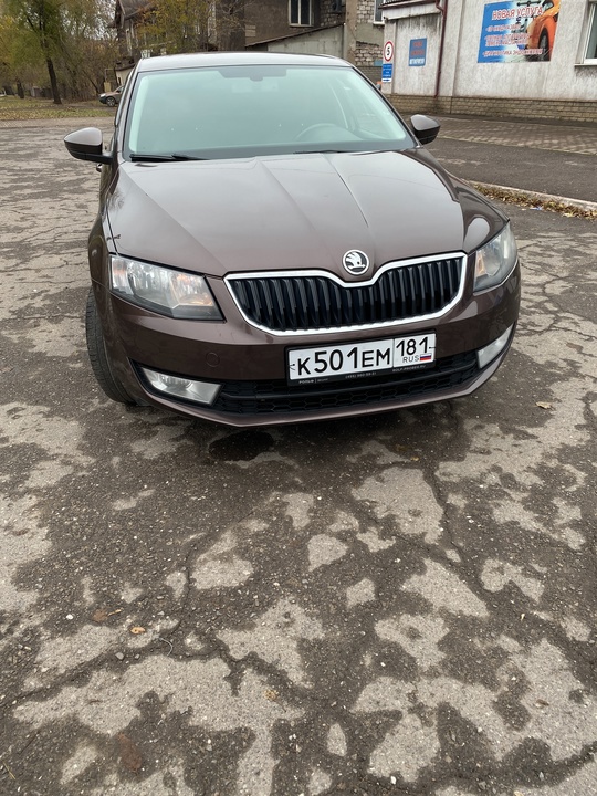ПРОДАМ SKODA OCTAVIA 
2015 года!
Коробка (2)