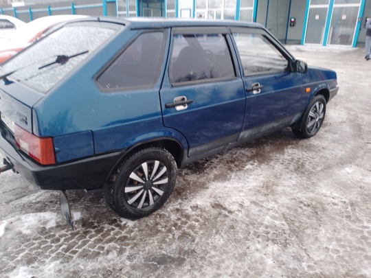 Продам Ваз-2109, 1.5.2004 года инжектор (8)