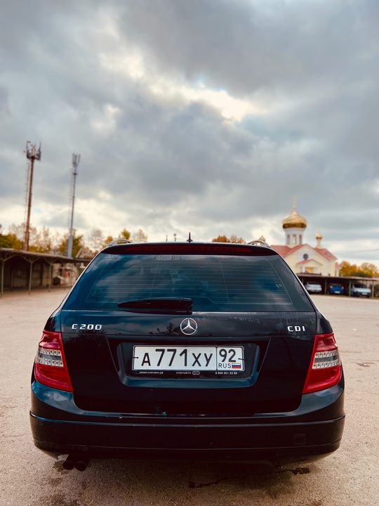 Mercedes-Benz
С-Класс III (W204) 200 2.2d
МТ (2)