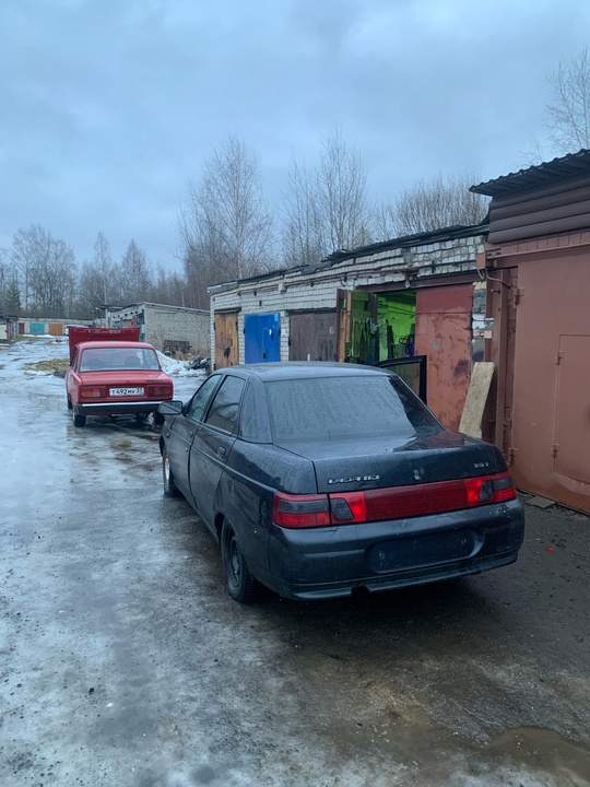 Продам ваз 2110 2005 год