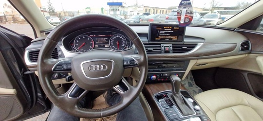 A6 C7 2015. 1.8TFSI
4х зонный (8)