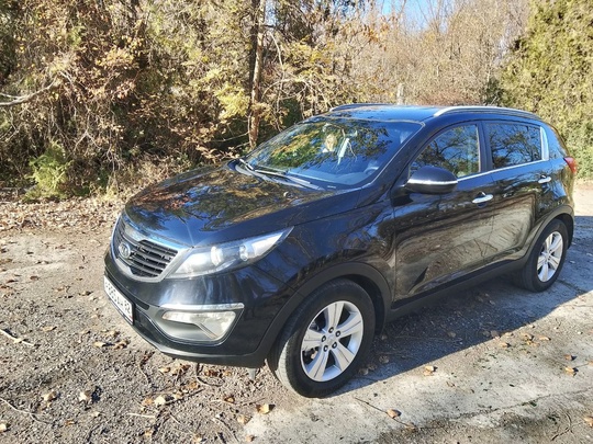 Продам в хорошем состоянии Kia (2)