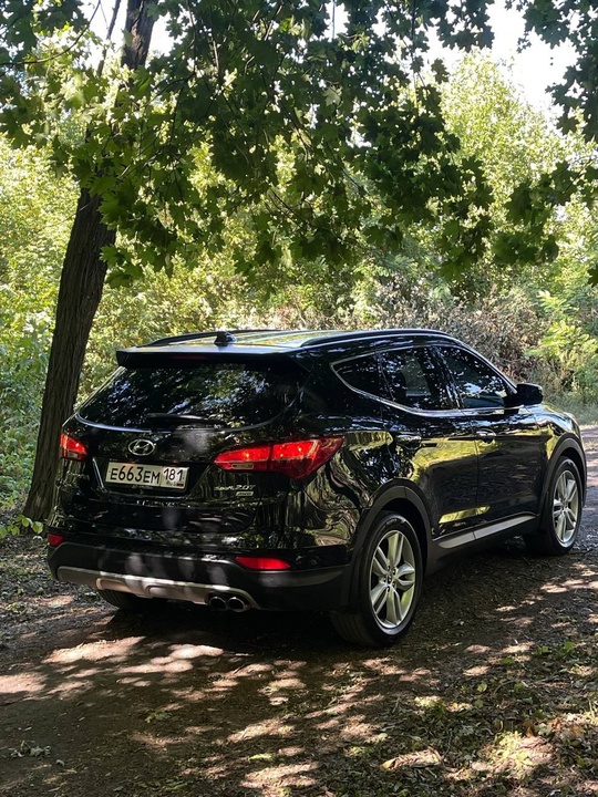 Продам!!!
Hyundai Santa fe 2014 год (4)