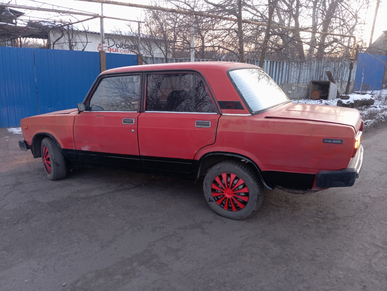 Продам ваз 2105 год 1990. (6)