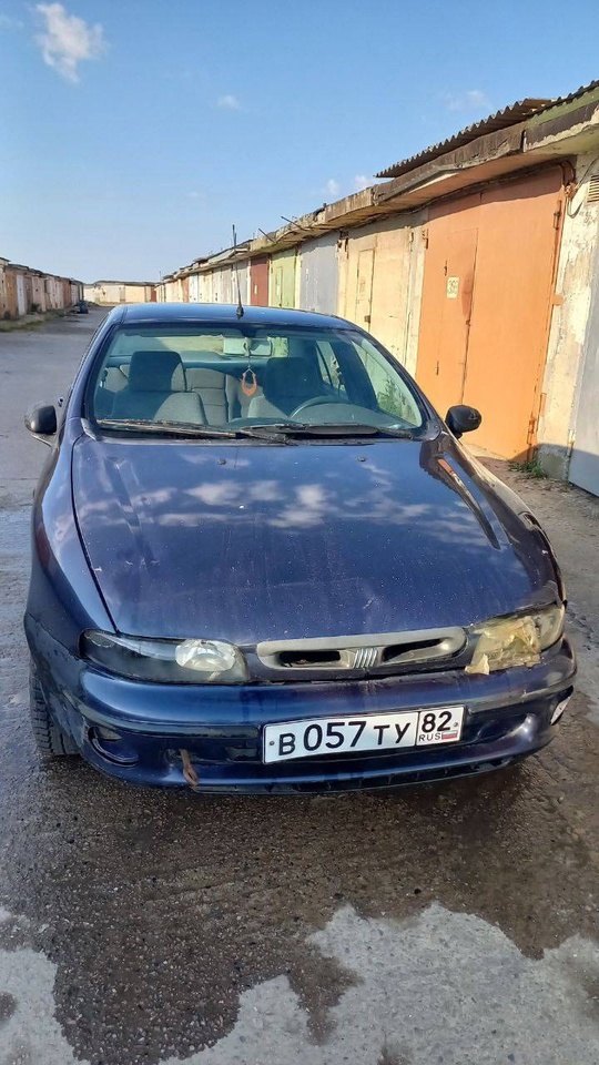 Продаю машину Fiat Marea, 1.6л
Один