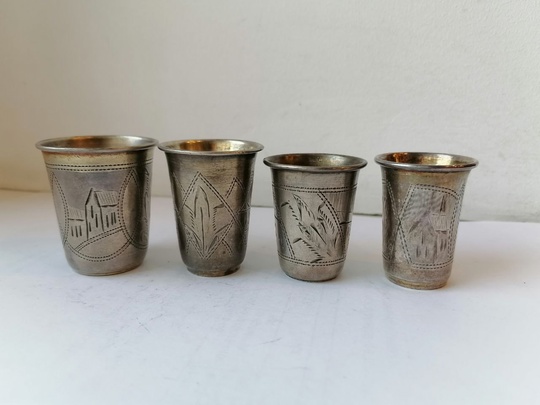 Продам изделия из серебра(часы, стопки, (5)