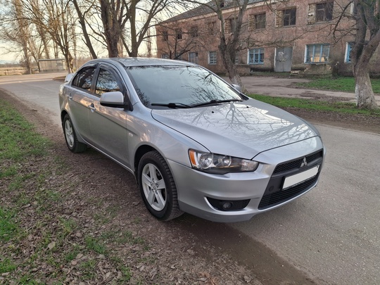 Продам Lancer X в хорошем (1)