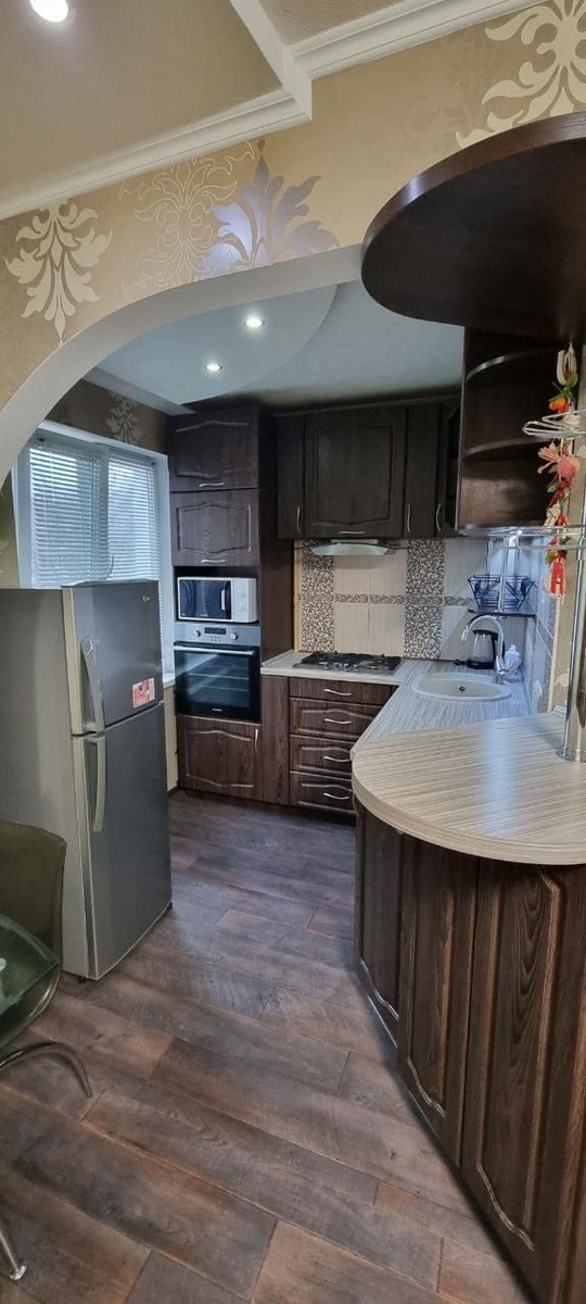 Продам 3-комн. квартиру на кв. (5)