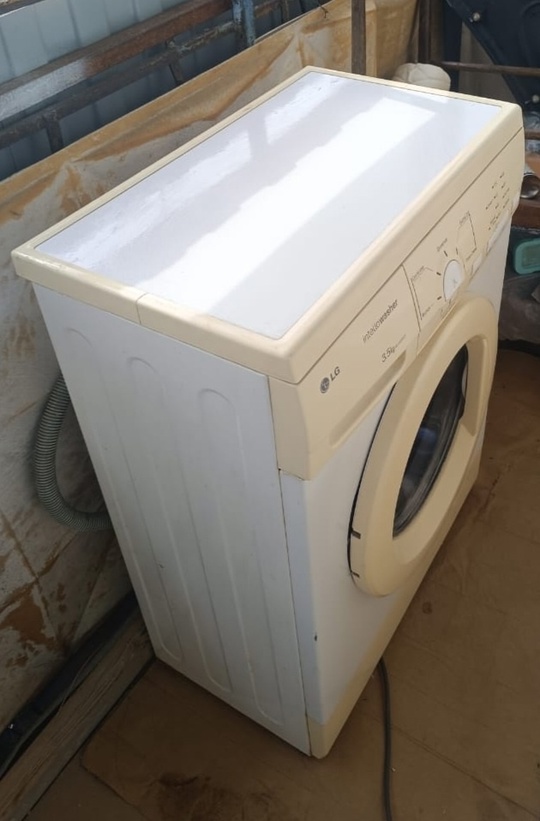 Продам стиральную машинку. 3,5 кг (1)