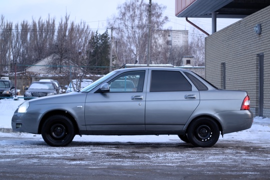 Lada Priora/Лада Приора 
Год выпуска: (1)