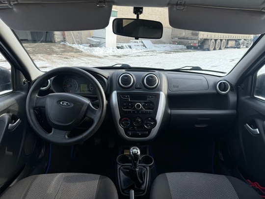 Продам LADA GRANTA в идеальном (7)