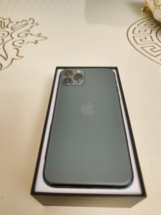 Продам iPhone 11 Pro
АКБ 95% (1)
