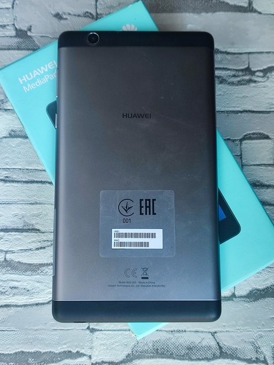 Huawei MediaPad T3.
Отличное состояние.
Можно на (1)