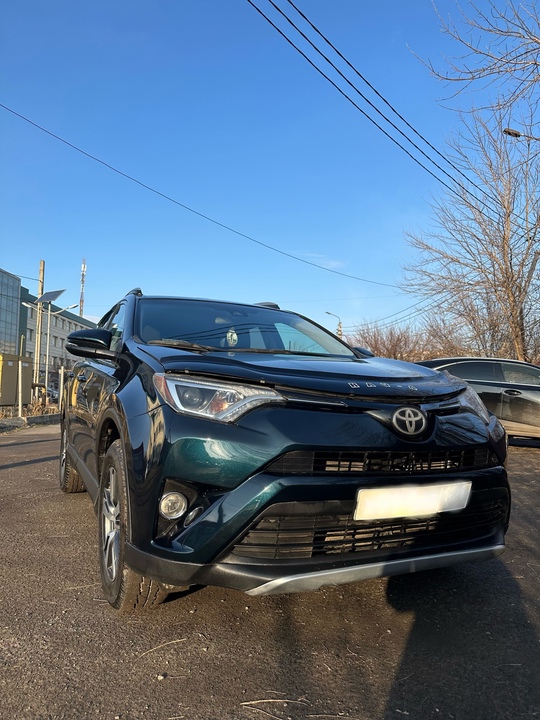 Продам Toyota Rav 4, в (1)