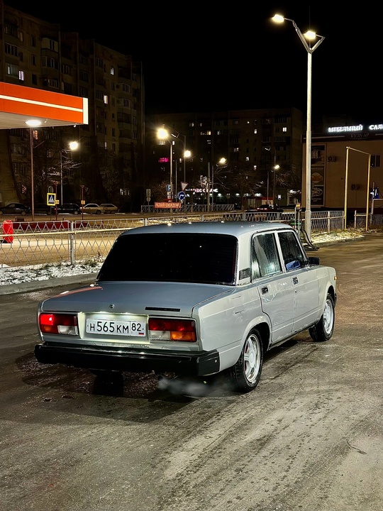 Продам ваз 2107 2006год ИНЖЕКТОР (4)