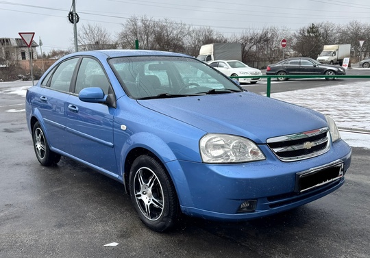 Chevrolet Lacetti 1.6 в идеальном (2)