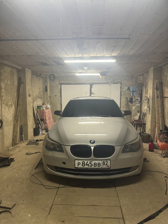 В продаже BMW 5 e60 (4)