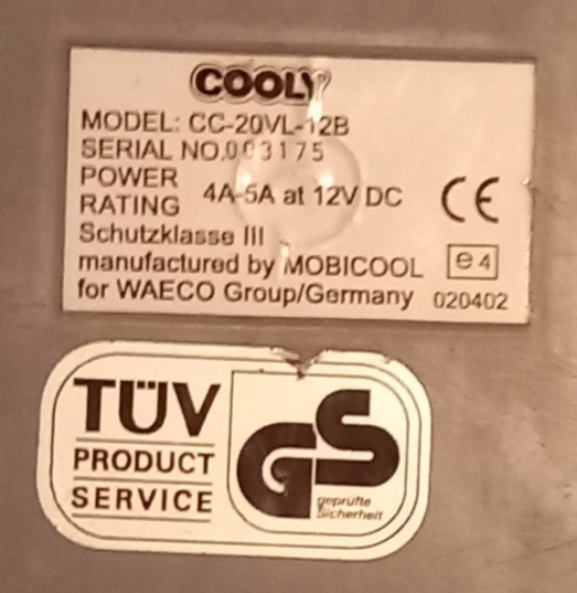 1. Автомобильный туристический холодильник
COOLY, MODEL: (3)