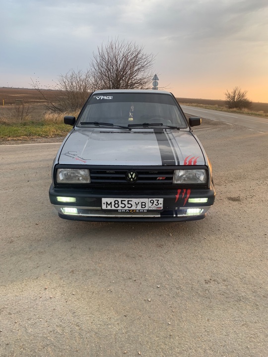 Продам фольцваген джета 2 ,1989
