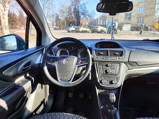 Продам авто Opel Mokka в (8)