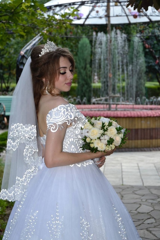 Продам новое свадебное платье, одела (2)