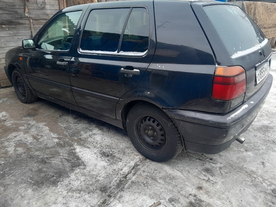 Автомобиль:  Фольксваген гольф 3 (9)