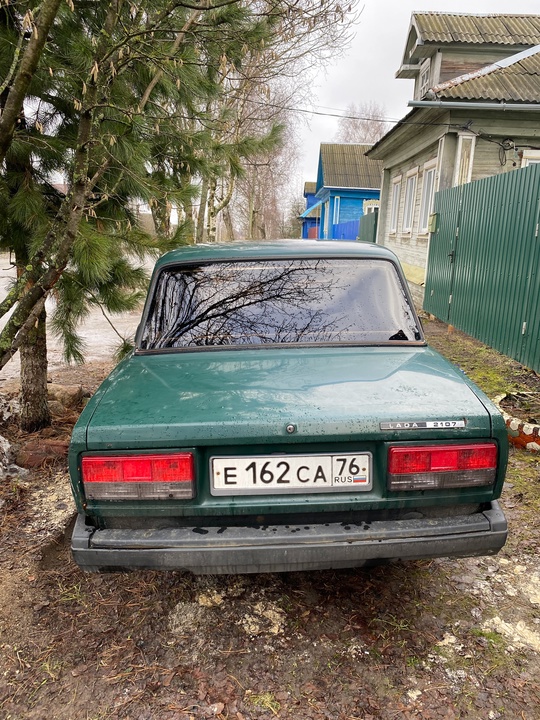 продаю ваз 2107 в хорошем (2)